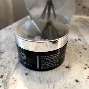 Monat Advanced Hydrating In-Shower Masque